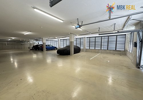 Pronájem garážového stání v Brně - Sadová  - 103500