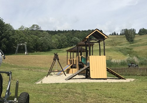Prodej zavedeného horského apartmánu na Dolní Moravě - Větrný vrch - 105133