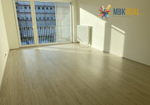 Pronájem bytu 2+kk s lodžií v Rosicích u Brna PRONAJATO! - 105576