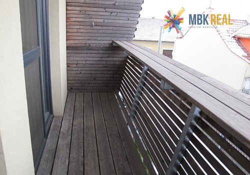 Pronájem bytu 2+kk s terasou PRONAJATO! - 106320