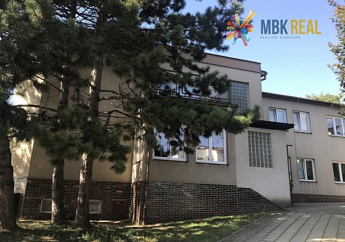 Pronájem komerčního prostoru v Tišnově - 107141