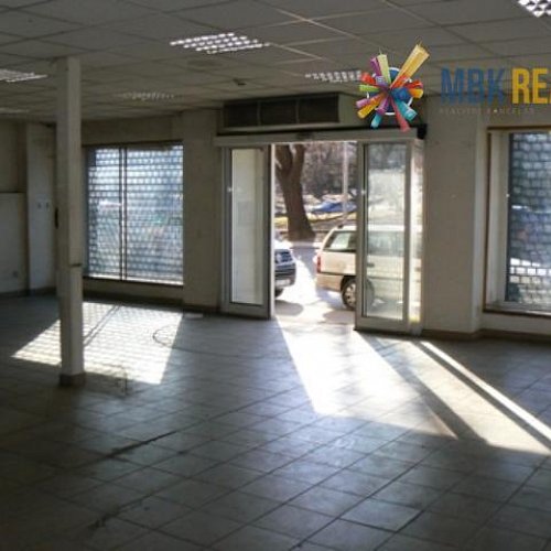 Pronájem velkého obchodního prostoru na ulici Koliště